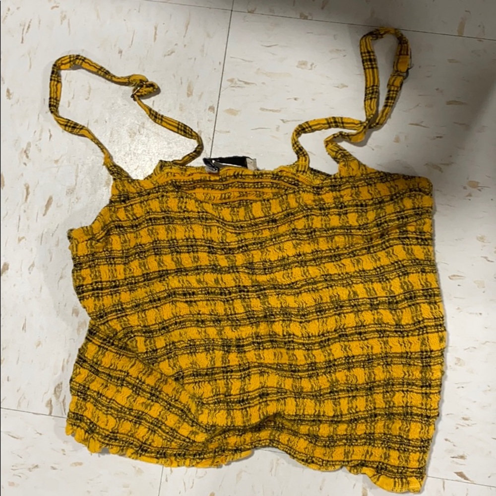 Hollister crop tank